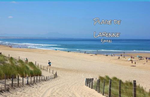 La Forêt des Pins - Free Check-In - Wifi - Parking Privé - Netflix - Draps & Serviettes inclus - Foto 39