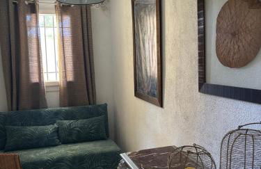 Logement cosy avec piscine ,parking et jardin - Photo 34