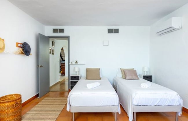 Villa - 4 Bedrooms with Pool, WiFi and Sea views - 107880 - Foto 5