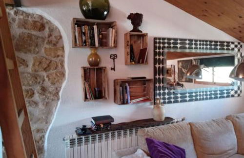 LES LLÚDRIGUES Casa Loft con aire ac y terraza - Foto 14