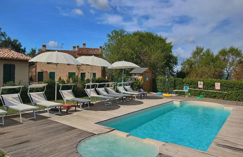 Cottage in Montelabbate With Pool, Garden, Bbq, Parking - Photo 52