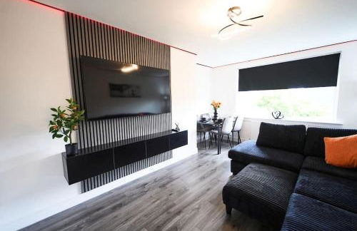 Modern 3 Bedroom Apartment - Photo 22