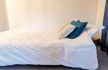 A 2 PAS DU LAC WIFI Garage Lac - Foto 10