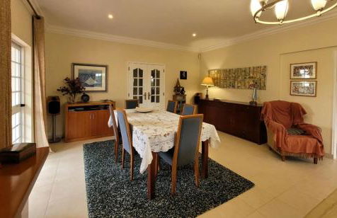 Villa soleada con total tranquilidad - Photo 14