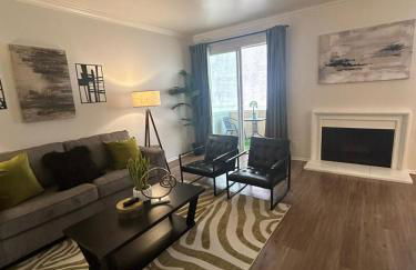 Beverly Hills City Vibe 1 br Apt w Parking 324 - Photo 4