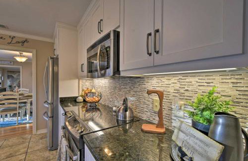 Charming Florence Getaway with Fireplace and Grill! - Foto 12