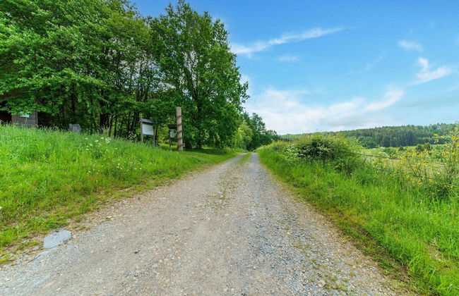 Holiday Home in Vielsalm With Bubble Bath - Photo 36