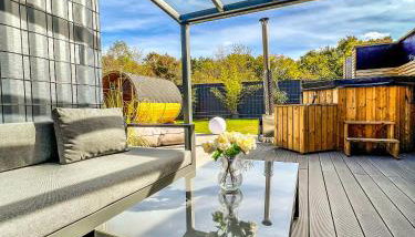 JUNIPRO Luxury Apartments - Foto 4, Garden view