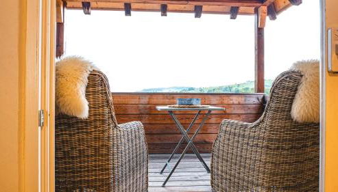 Dachwohnung mit Ofen und Freisitz - Foto 5