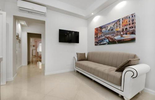 Ludovisi Barberini Grand Apartment - Photo 6