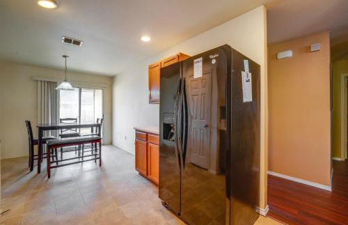 Private Yard and Patio Fort Worth Family Home - Foto 9