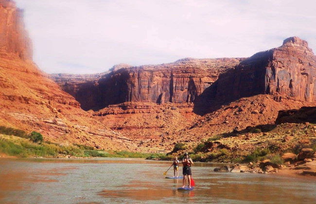 Colorado River Paddle Surfing - Photo 6