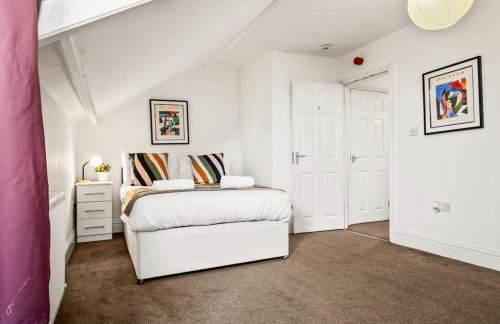 Huge Duplex in Great Location - Foto 49