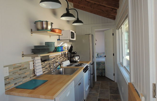 Shorelands Guest Resort and Cottages - Photo 27