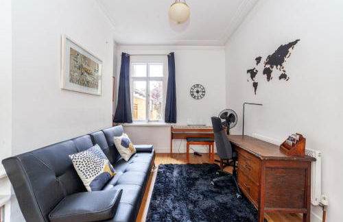 Charming Terraced 3BR House, 5 min Hither Green St - Foto 2