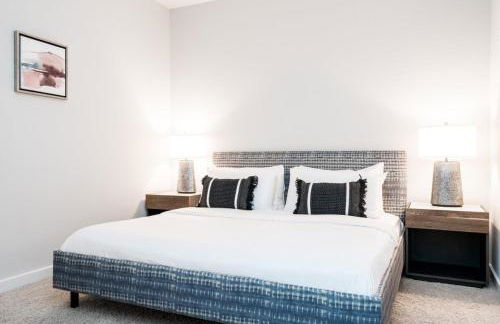 TWO CozySuites Charming Music Row Condos with parking - Foto 10