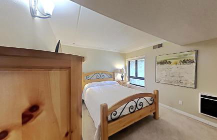 Spacious 3 Bed 3 Bath Condo with Pool - Foto 23