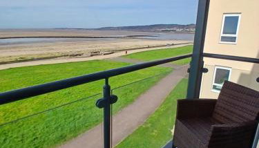 Sea view apartment at the beach! - Foto 1