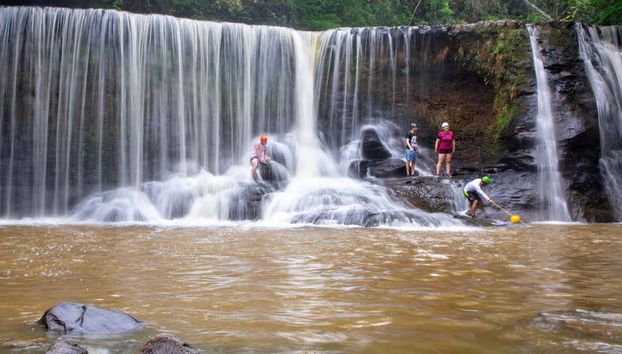 Visitando le cascate di Cortinas del Diamante