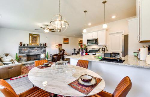 Work, Explore & Relax: Modern Townhome in Lula! - Photo 9