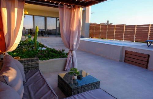 Blue Velvet Coast Luxury Villas - Photo 20