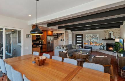 4 Bdr Modern Lake House Retreat with Stunning Views - Foto 16