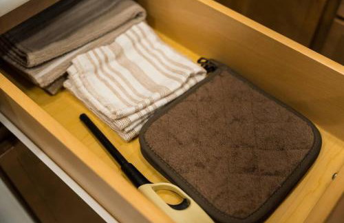 Studio Luxe - 1BR-1BA - Private Patio & Grill - Foto 17