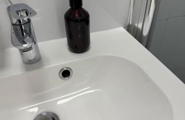 Im Tal 2 Haus - 2 WE, 5 SZ,3 Bäder, 11 Betten - Klimaanlage - Foto 28