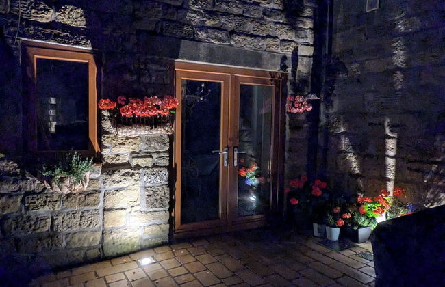 Cozy Cottage Close to Haworth Sleeps 2 With Garden - Foto 23