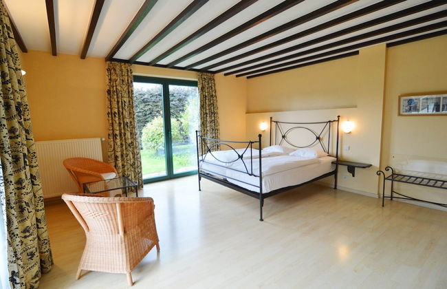 Scenic Villa Near Lake View - Foto 28