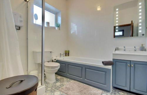 Portsmouth Maisonette with 5 Beds and Pool Table - Foto 17