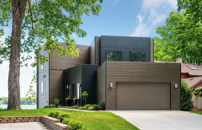 Lakefront Luxury - Foto 46