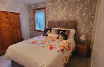 Family home - Photo 5