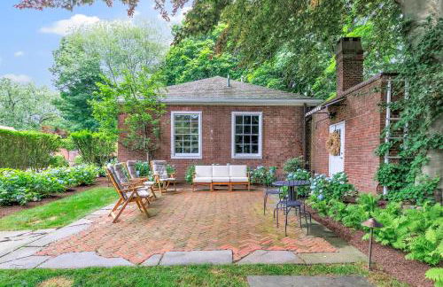 Private Resort Mansion with Pool - Foto 30