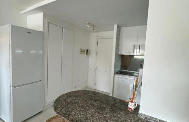 2nda linea con piscina en Miami Platja - Foto 10