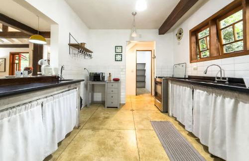 Casa com Piscina Privativa e Natureza – Granja Viana, São Paulo - Foto 76