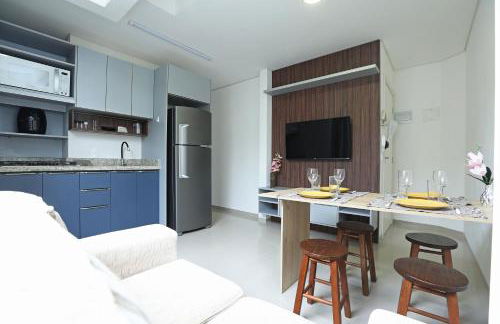 Cobertura Duplex no Campeche Florianópolis, 2 quartos com ar-condicionado, 3 banheiros, WiFi 1Gb, Cozinha completa, Estacionamento, Amplo terraço coberto com churrasqueira - Foto 11