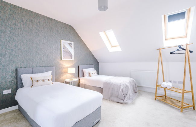 4 Bedroom 3 Bathroom Contractor Home MCR - Foto 9