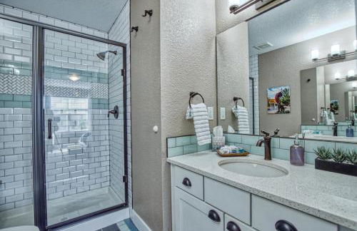 2 Bedroom townhome, super close to downtown FC! - Foto 9