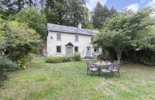 Charming 3-Bed Cottage by the River Usk - Foto 1