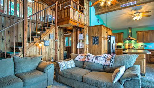 Lakefront Montague Cottage w/ Deck & Beach! - Foto 4