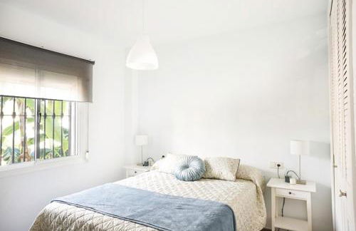 Acogedor apartamento con piscina en Mijas - Photo 9