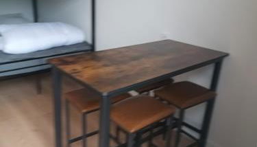 Studio 2 à 4 personnes, 12 kilomètres du parc du Puy du F - Photo 4