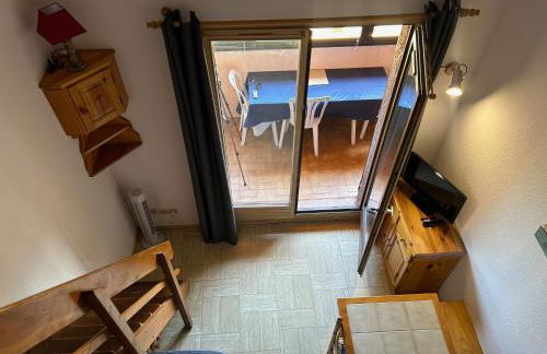 T2 Mezzanine Saint-Cyprien: Proche Plage, Parking Sécurisé, Équipé, Animaux Acceptés - FR-1-793-6 - Photo 8