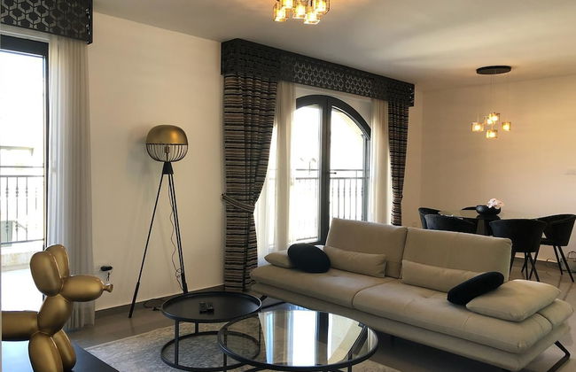 New Luxurious 2BR front old city Legacy - Photo 12