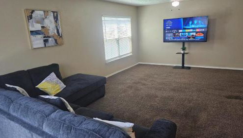 Cozy Four Bedroom Residence in Converse - Foto 3