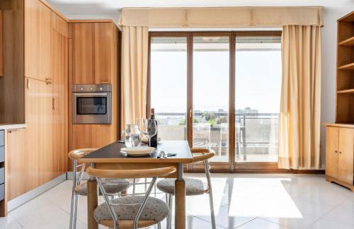 GuestHost - Bright Apartment with Terrace x6 - Foto 10