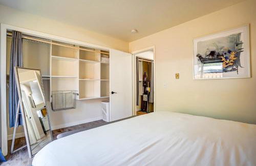 Pets Ok with Free parking and Dishwasher on Willy Street - Photo 14