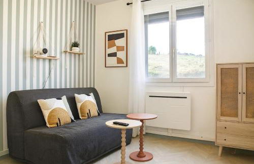 Small studio Parking - Metro B - Lyon Sud Hospital - Foto 2