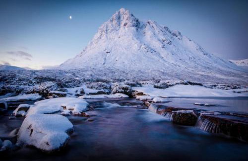 Forest Corner Luxury Home with Hot Tub - Foto 20